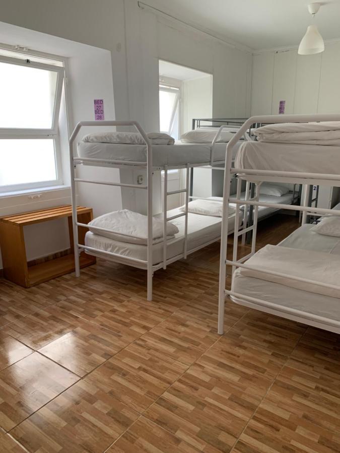 Meyra Hostel Лиссабон Экстерьер фото